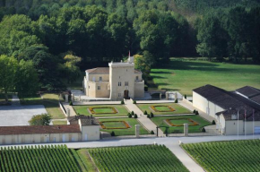 Château La Tour Carnet